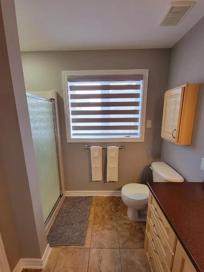 Apartment Cozy 3 Bedroom Town House 20 Min From Ottawa Down Town And Airport Canada